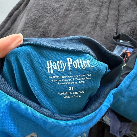 NWT Harry Potter children’s pajamas sz 3t - Picture 8 of 8